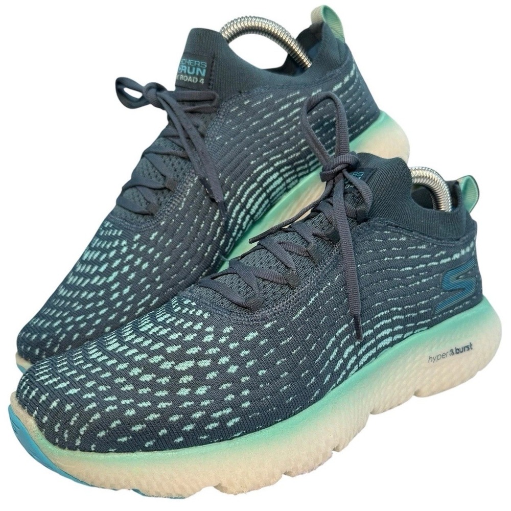 Skechers GoRun MaxRoad 4+ - Women's Size 9 - Teal Hyper Burst Running Shoes